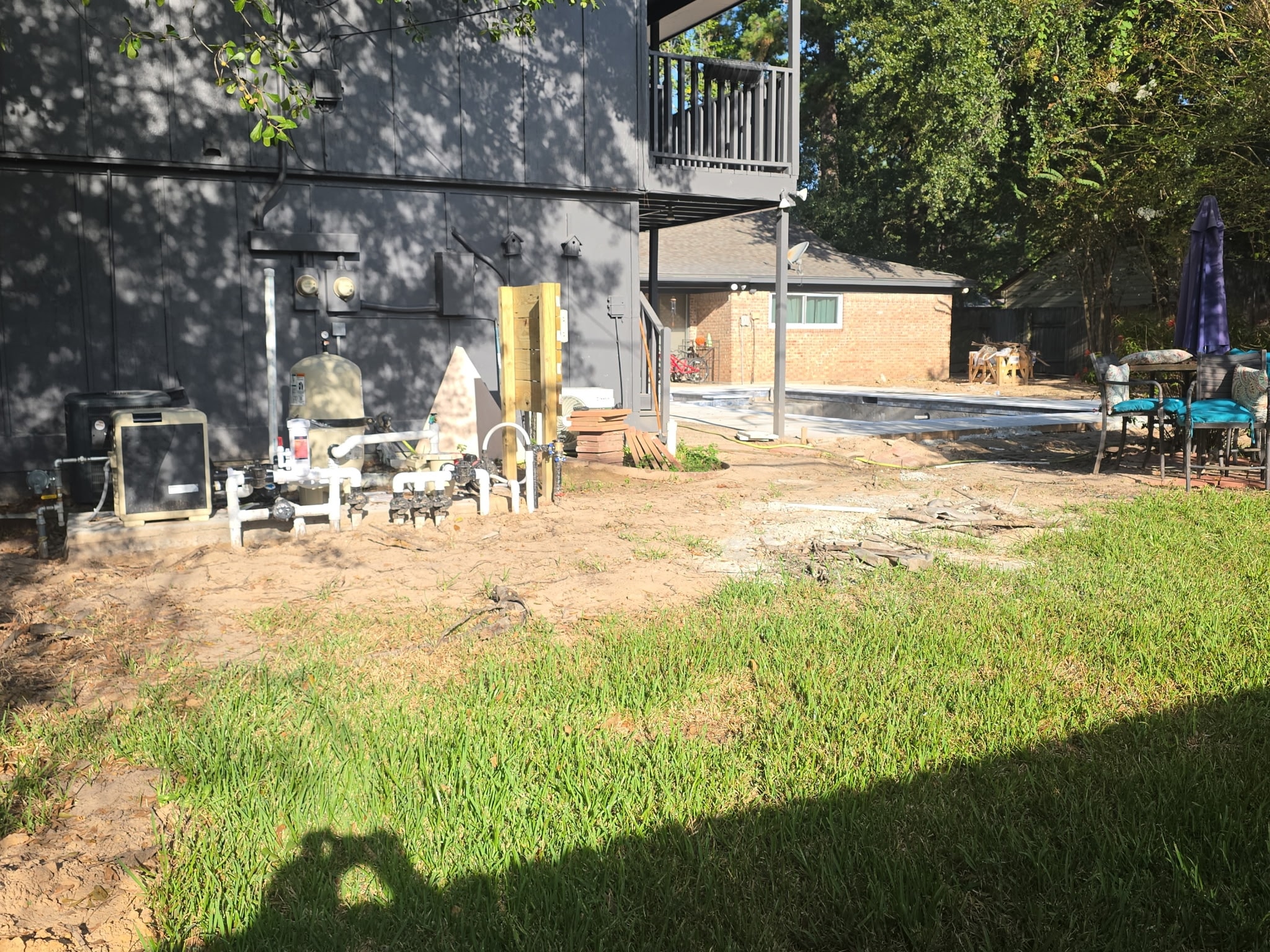 Pool construction cleanup project 10